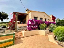 Chalet en venta en Castell-Platja d'Aro photo 0