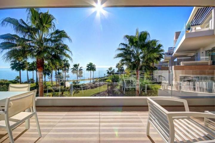 Piso en venta en Estepona, Buenas Noches photo 0