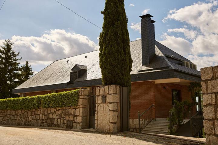 Chalet en venta en Miraflores de la Sierra, Miraflores De La Sierra photo 0