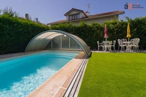 Chalet en venta en Zizur Mayor-Zizur Nagusia, Zizur Mayor photo 0