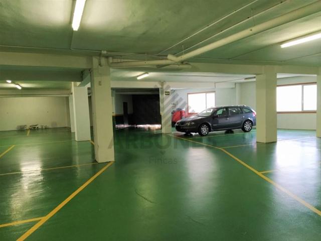 Local comercial en venta en Vigo, Beiramar photo 0