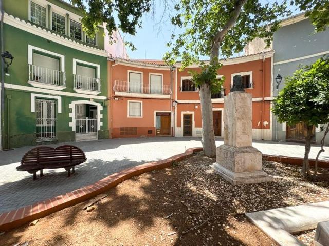 Casas de pueblo en venta en Denia, Casco Urbano photo 0