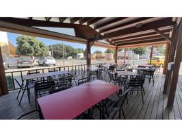 Local comercial en venta en Alaior photo 0