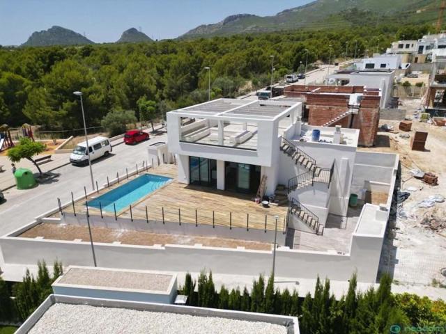 Chalet en venta en Polop, Polop photo 0