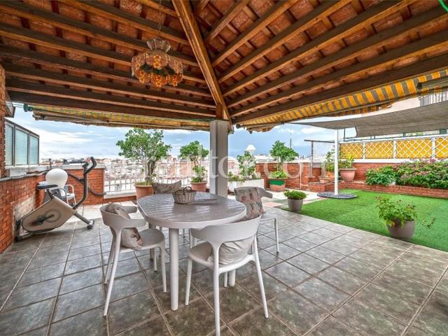 Apartamento en venta en Barcelona photo 0