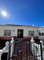 Casa con terreno en venta en Torrox Costa photo 0