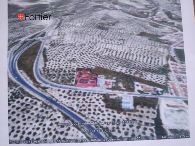 Nave industrial en venta en Martos, Martos photo 0