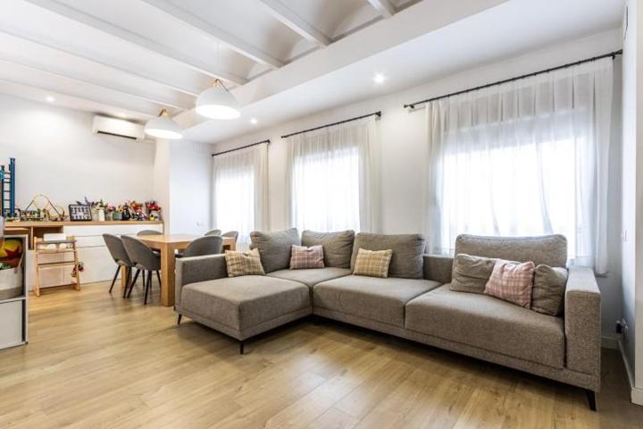 Casa en venta en Sabadell, Centre photo 0