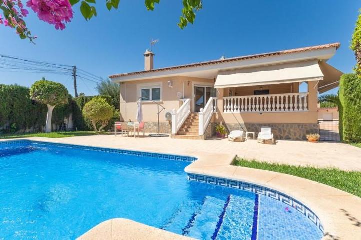 Chalet en venta en Mutxamel, La Huerta photo 0