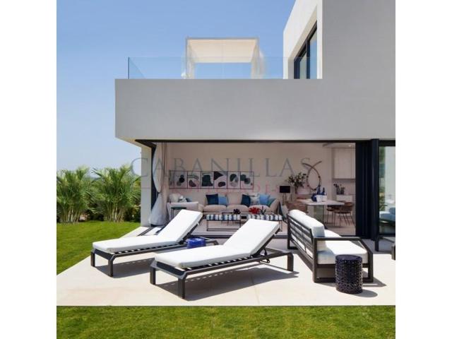 Chalet en venta en Casares, Cortesin photo 0