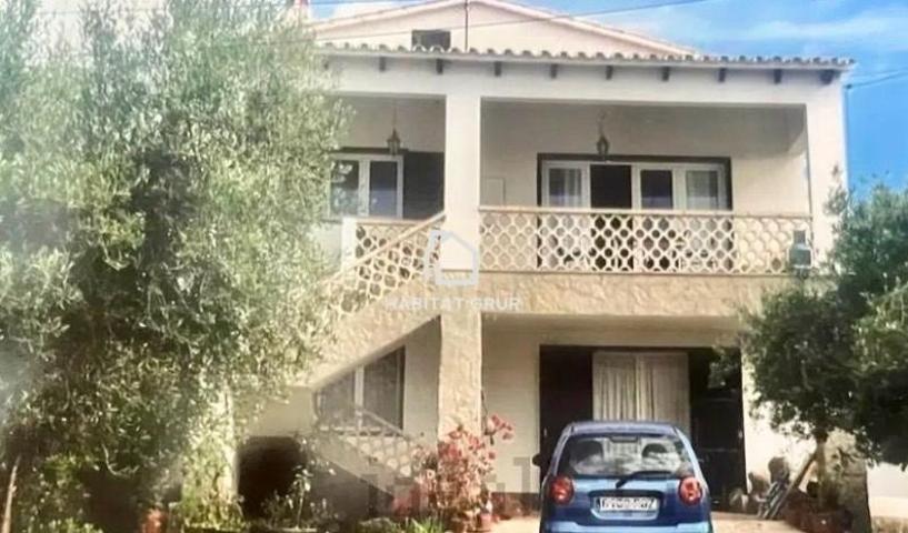 Chalet en venta en Sant Lluís photo 0