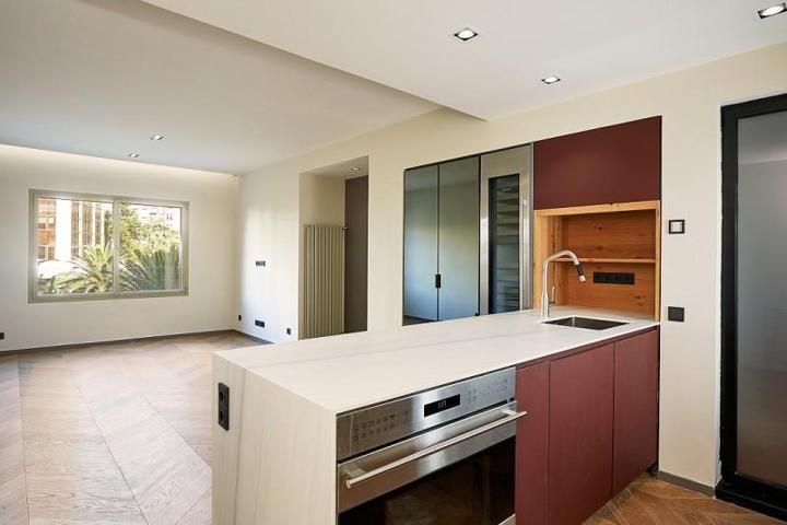 Apartamento en venta en Barcelona photo 0