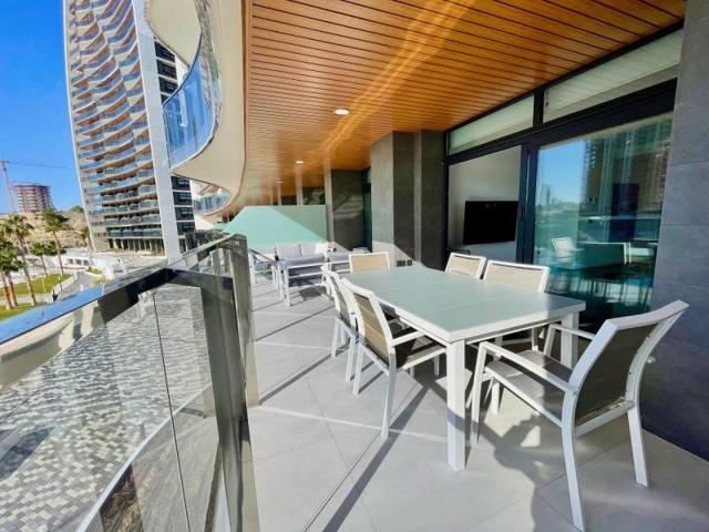 Apartamento en venta en Benidorm photo 0