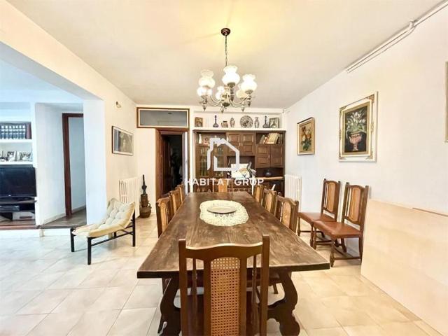 Chalet en venta en Begur photo 0