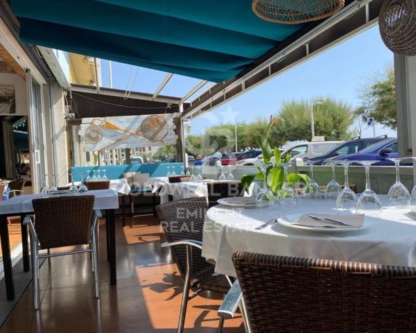 Local comercial en venta en L'Escala photo 0