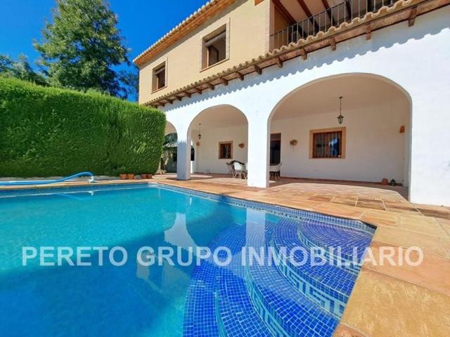 Chalet en venta en Orba photo 0