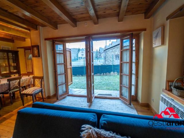 Casa en venta en Vielha e Mijaran photo 0