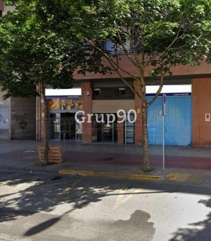 Local comercial en venta en Lleida photo 0