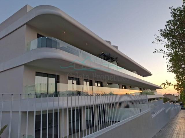 Apartamento en venta en Adeje photo 0