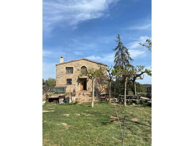 Casa con terreno en venta en Vilanova de Meià photo 0