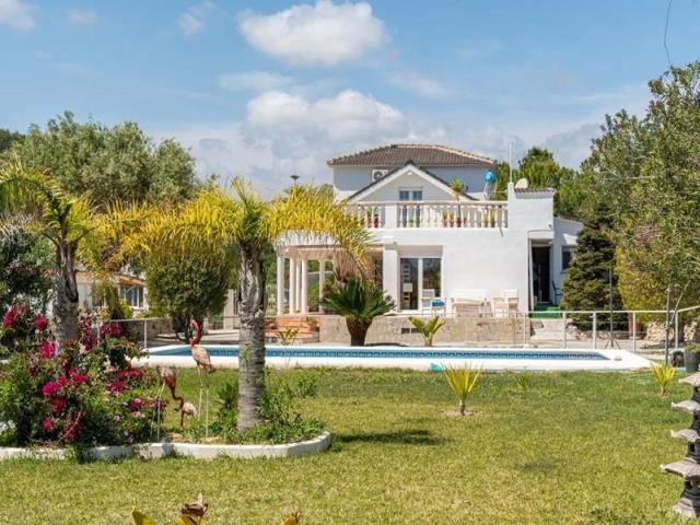 Casa con terreno en venta en Beniarbeig, Beniarbeig photo 0