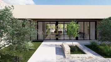 Chalet en venta en Yecla, Yecla photo 0