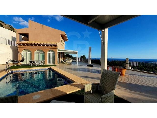 Chalet en venta en Altea photo 0