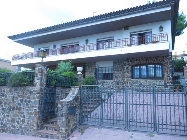 Chalet en venta en Sant Feliu de Guíxols, S' Agaro photo 0
