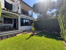 Casa en venta en Palafrugell photo 0