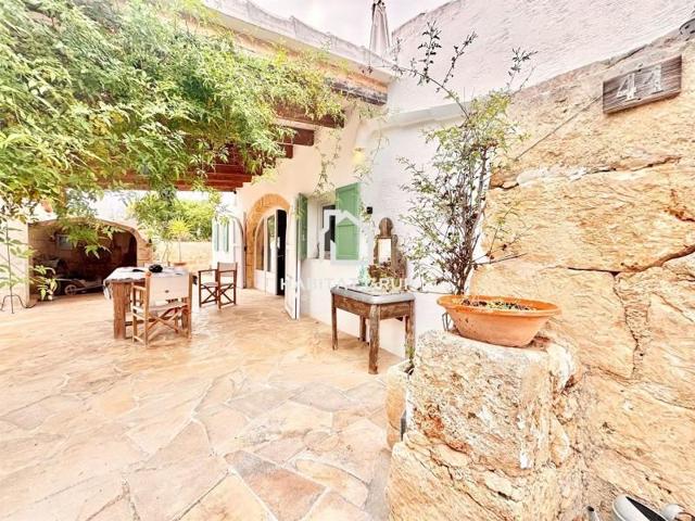 Chalet en venta en Sant Lluís photo 0