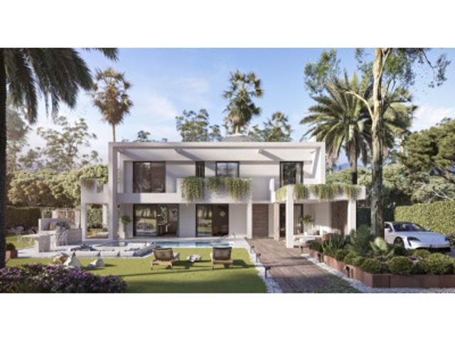 Casa con terreno en venta en Manilva photo 0