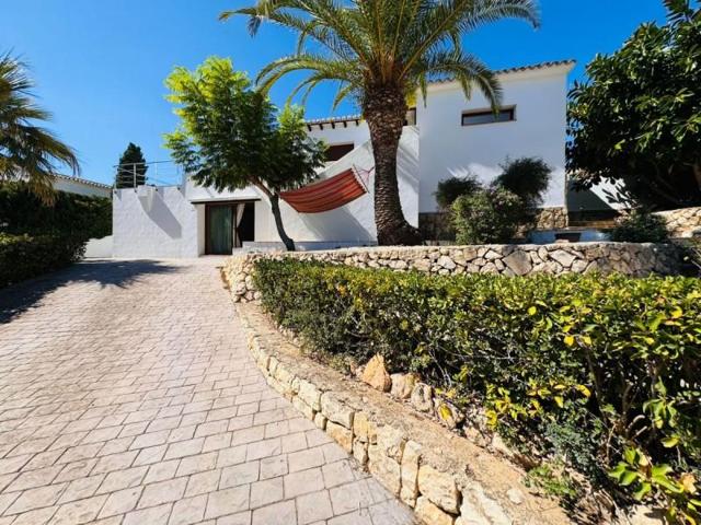 Chalet en venta en Benissa, La Fustera photo 0