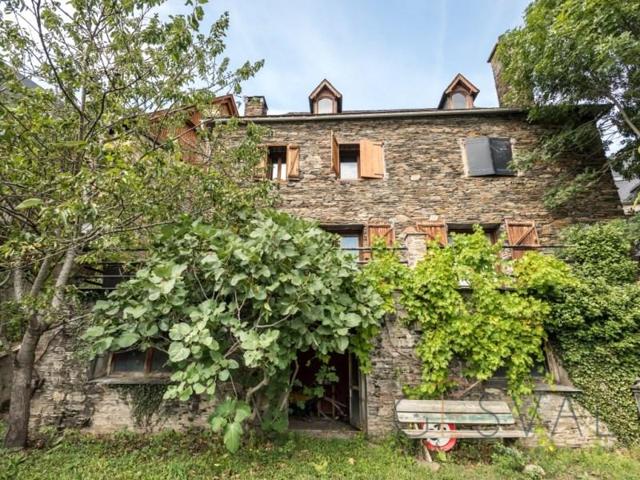 Casa en venta en Vielha e Mijaran photo 0