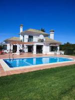 Casa con terreno en venta en Arcos de la Frontera, Alrededores photo 0