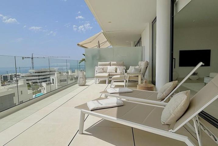 Piso en venta en Fuengirola photo 0