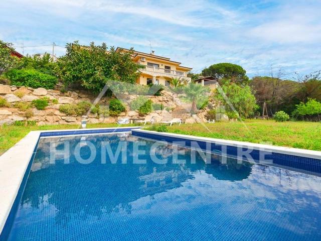 Casa en venta en Calonge photo 0