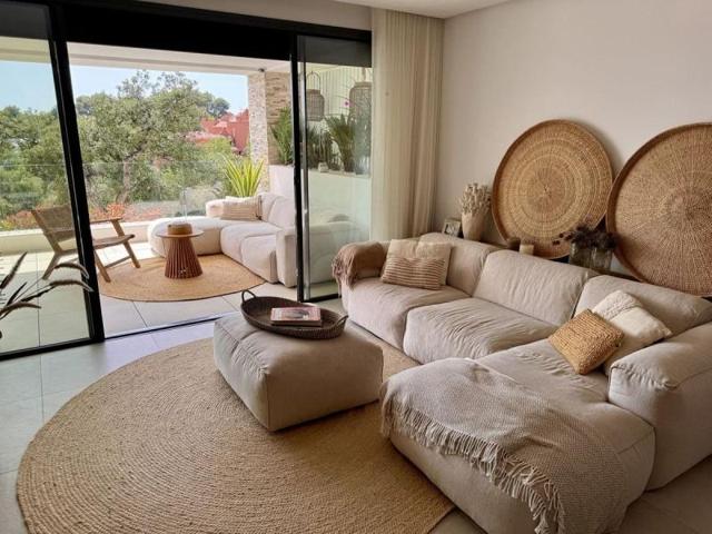 Apartamento en venta en Marbella, Artola Alta photo 0