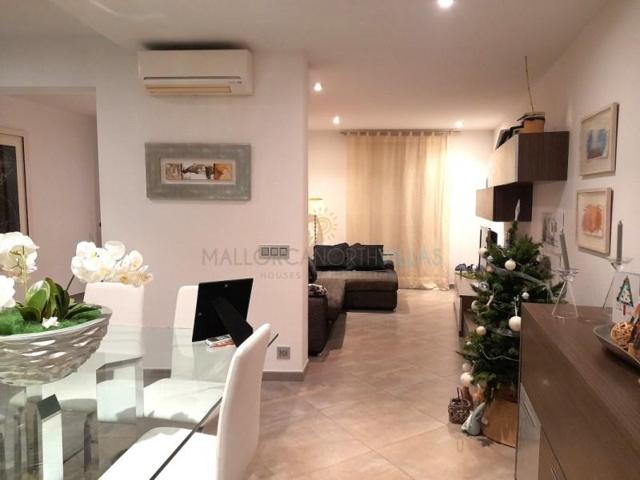 Casas de pueblo en venta en Pollença photo 0