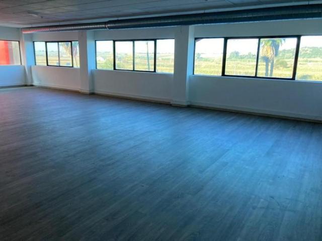 Nave industrial en venta en Gelves, Poligonos Industriales photo 0