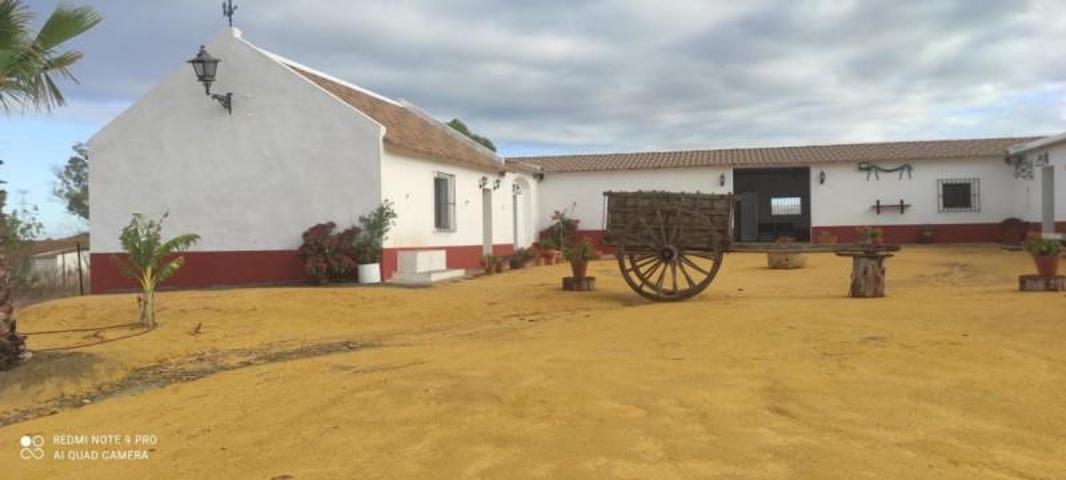 Casa con terreno en venta en Arcos de la Frontera, Arcos De La Frontera photo 0