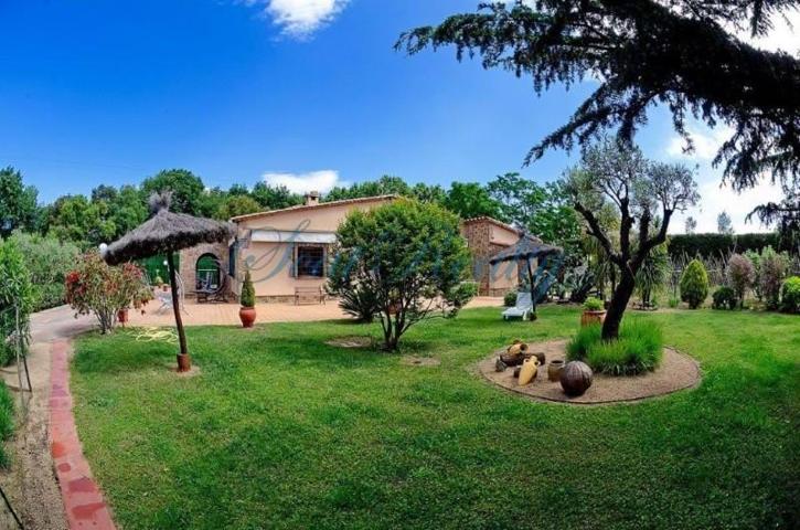 Chalet en venta en Castell-Platja d'Aro, Castell-Platja d'Aro photo 0