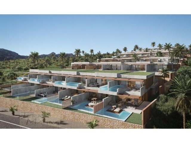 Apartamento en venta en Adeje, Playa del Duque photo 0