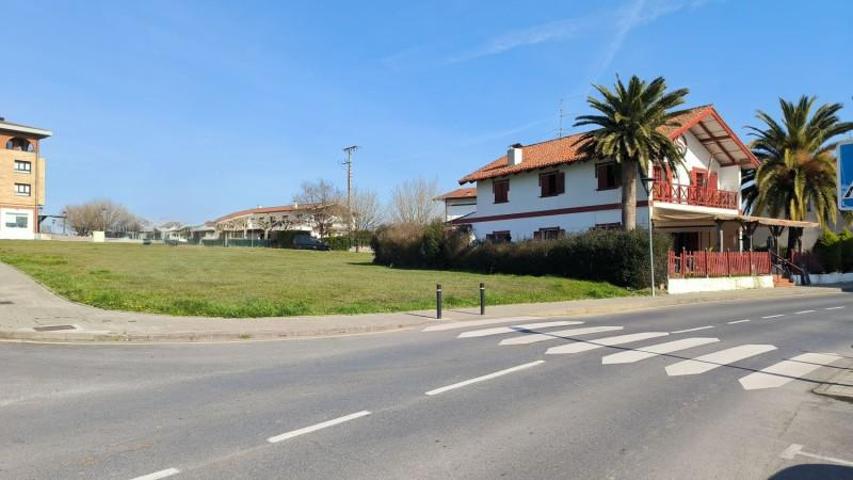 Terreno en venta en Laukiz, Laukiz photo 0