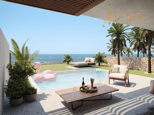 Apartamento en venta en Adeje photo 0