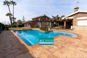 Chalet en venta en Cambrils, Urbanizacion - Vilafortuny photo 0