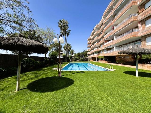 Piso en venta en Sant Vicenç de Montalt photo 0