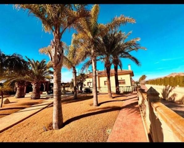 Casa en venta en Aspe photo 0