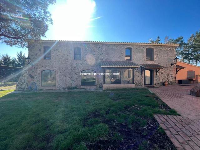 Casa en venta en Hostalric photo 0