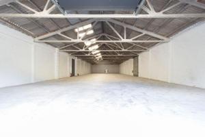 Local comercial en venta en Sant Feliu de Pallerols, Sant Feliu De Pallerols photo 0