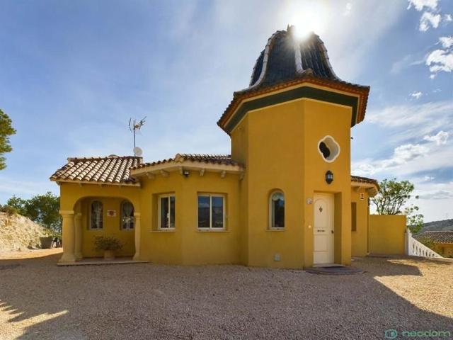 Chalet en venta en Finestrat, Finestrat photo 0